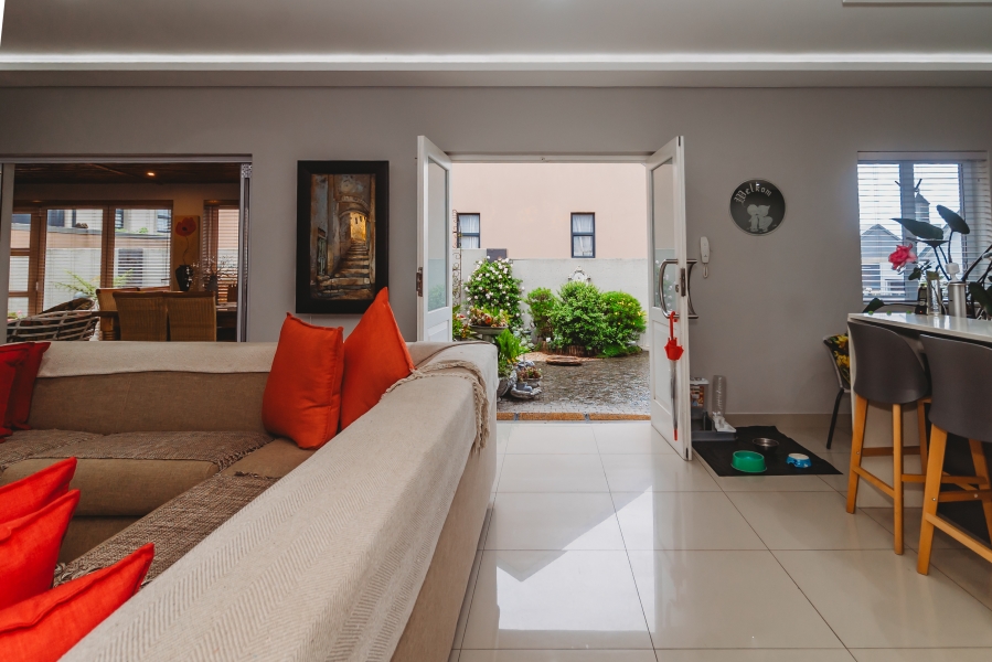 3 Bedroom Property for Sale in Kraaibosch Country Estate Western Cape